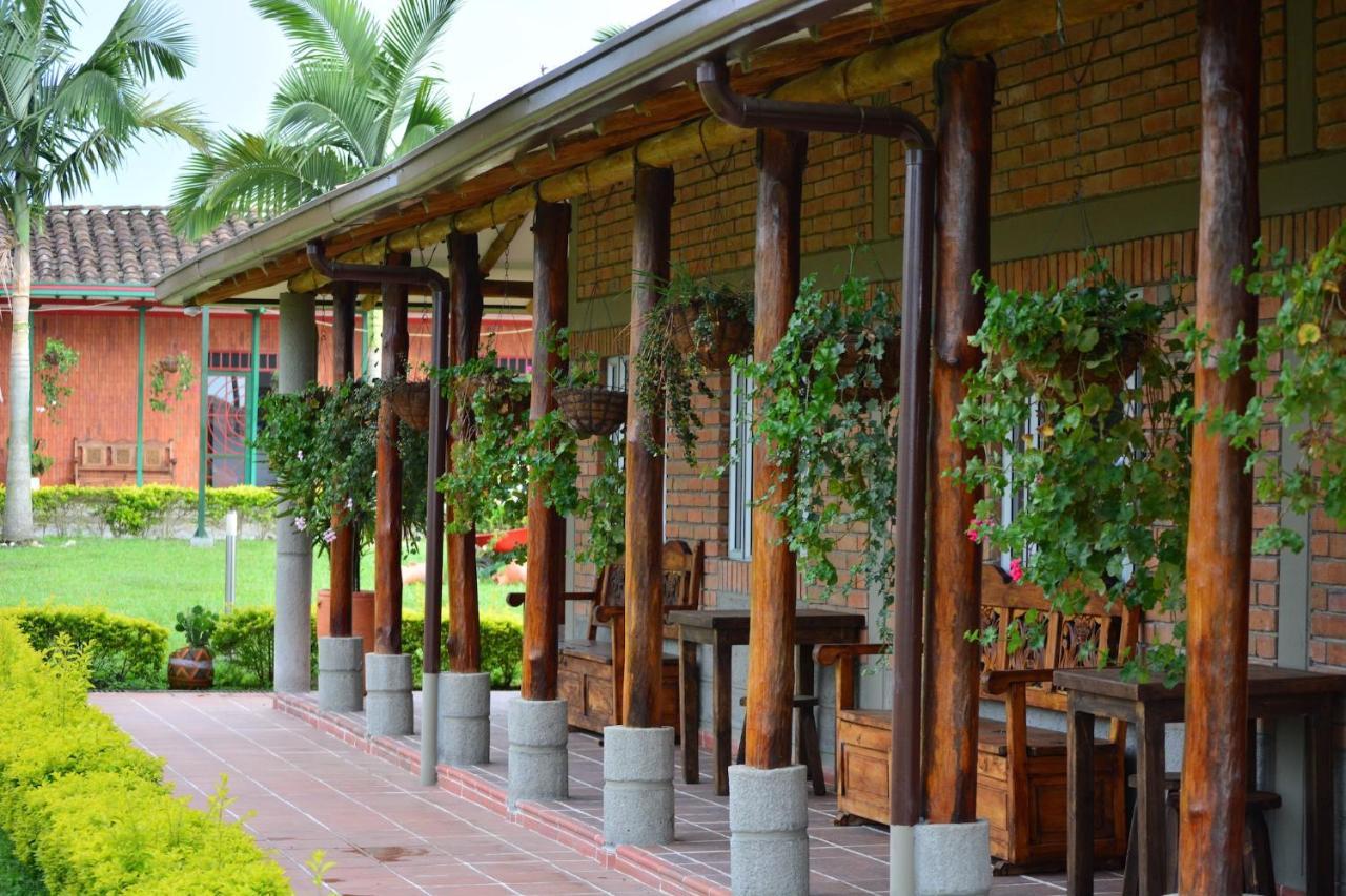 Finca Del Cafe - Casa Typica Santa Rosa de Cabal Dış mekan fotoğraf